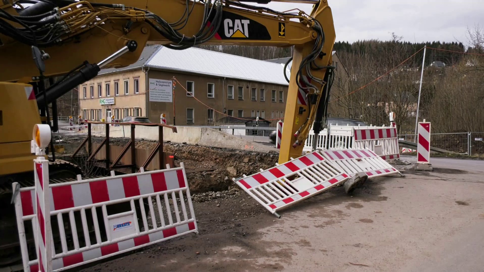 Der MEF Wochenrückblick für die 17. Kalenderwoche - mit einer Baustelle an der Kniebreche